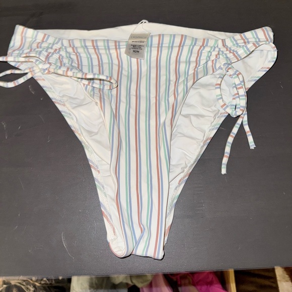 Lspace x Becca Tilley top and bottom - Picture 6 of 8